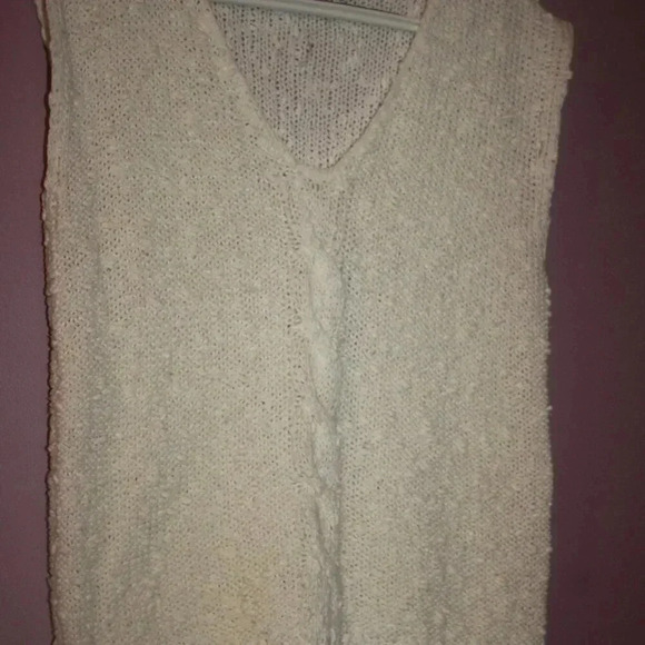 Vintage Garland White Sleeveless Sweater Small, Cable Knit Vest, Shirt - Picture 9 of 12